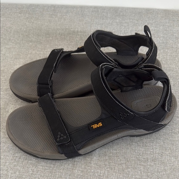 Teva Meachem Black Adjustable Sandals - Picture 6 of 10